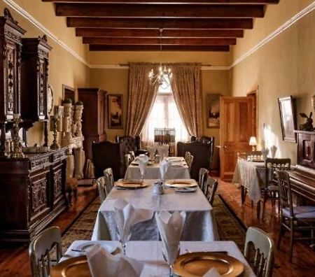 Lord Carnarvon Guesthouse Екстериор снимка